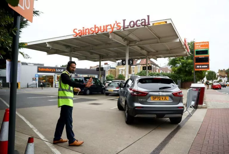 British gas stations dry after disorder