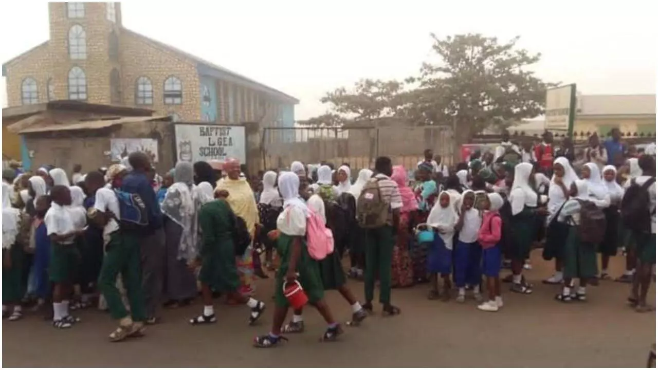 Hijab use: Many injured as protest breaks out in Kwara school