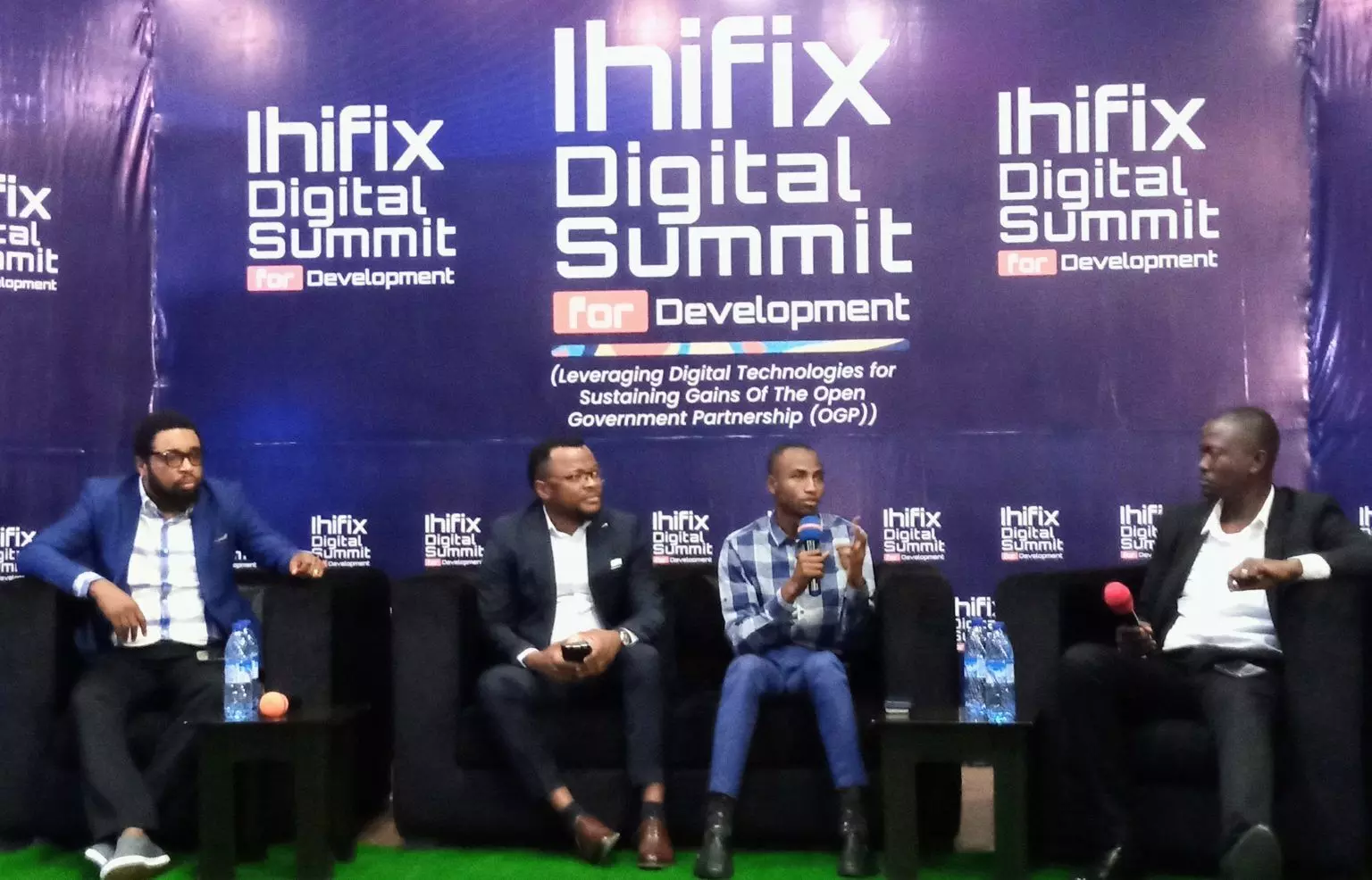 Tech community stresses importance of harnessing digital technology to sustain government