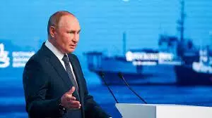 Putin fires new Zircon hypersonic missile