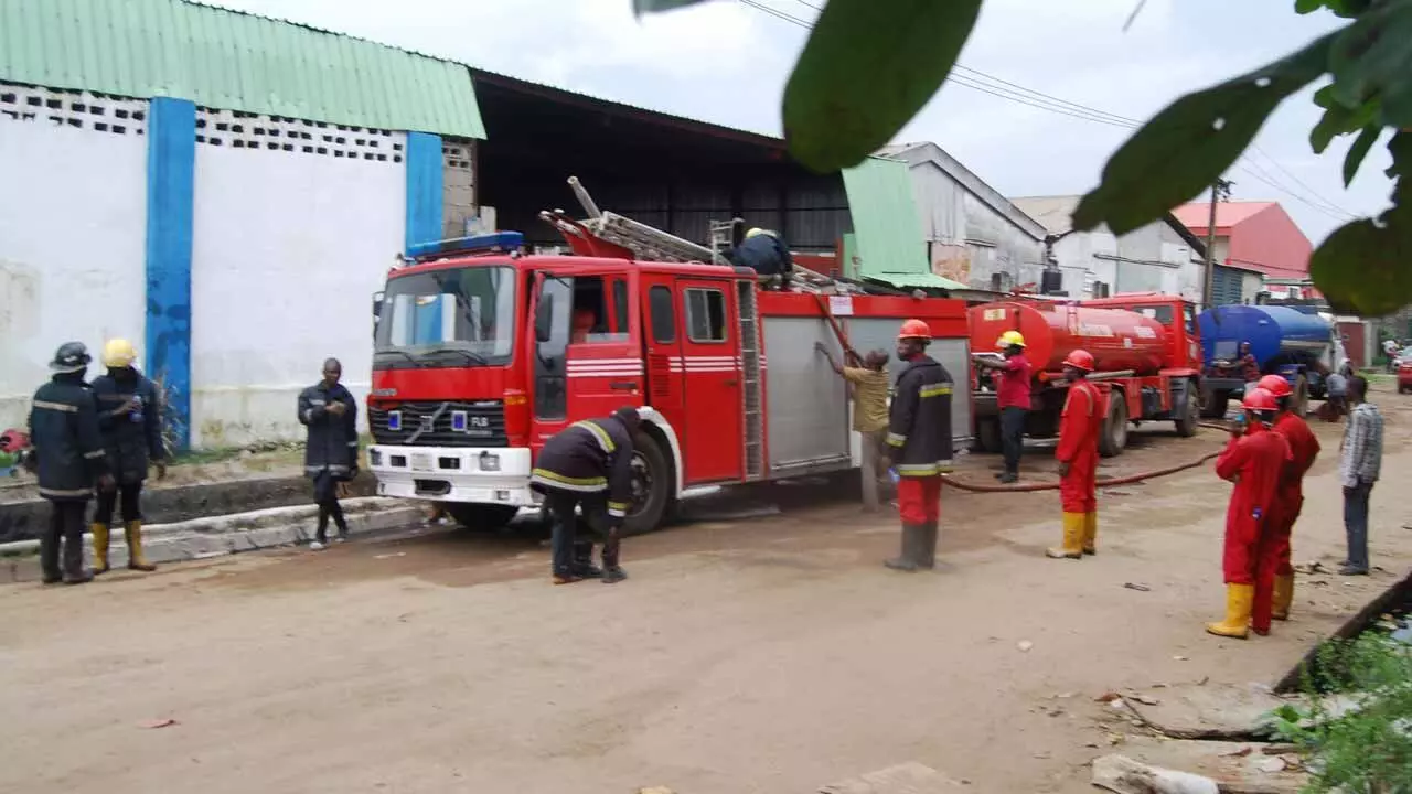 Fire burns 25 shops in Ibadan spare parts market