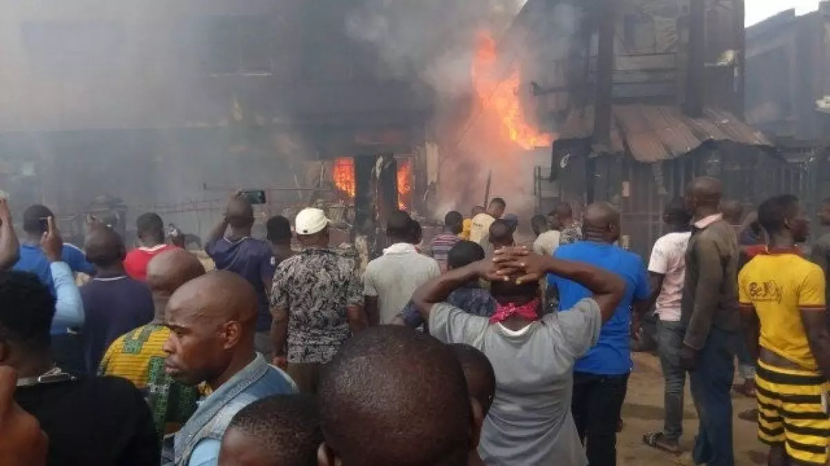 Fire Razes Balogun Shoe Market in Lagos