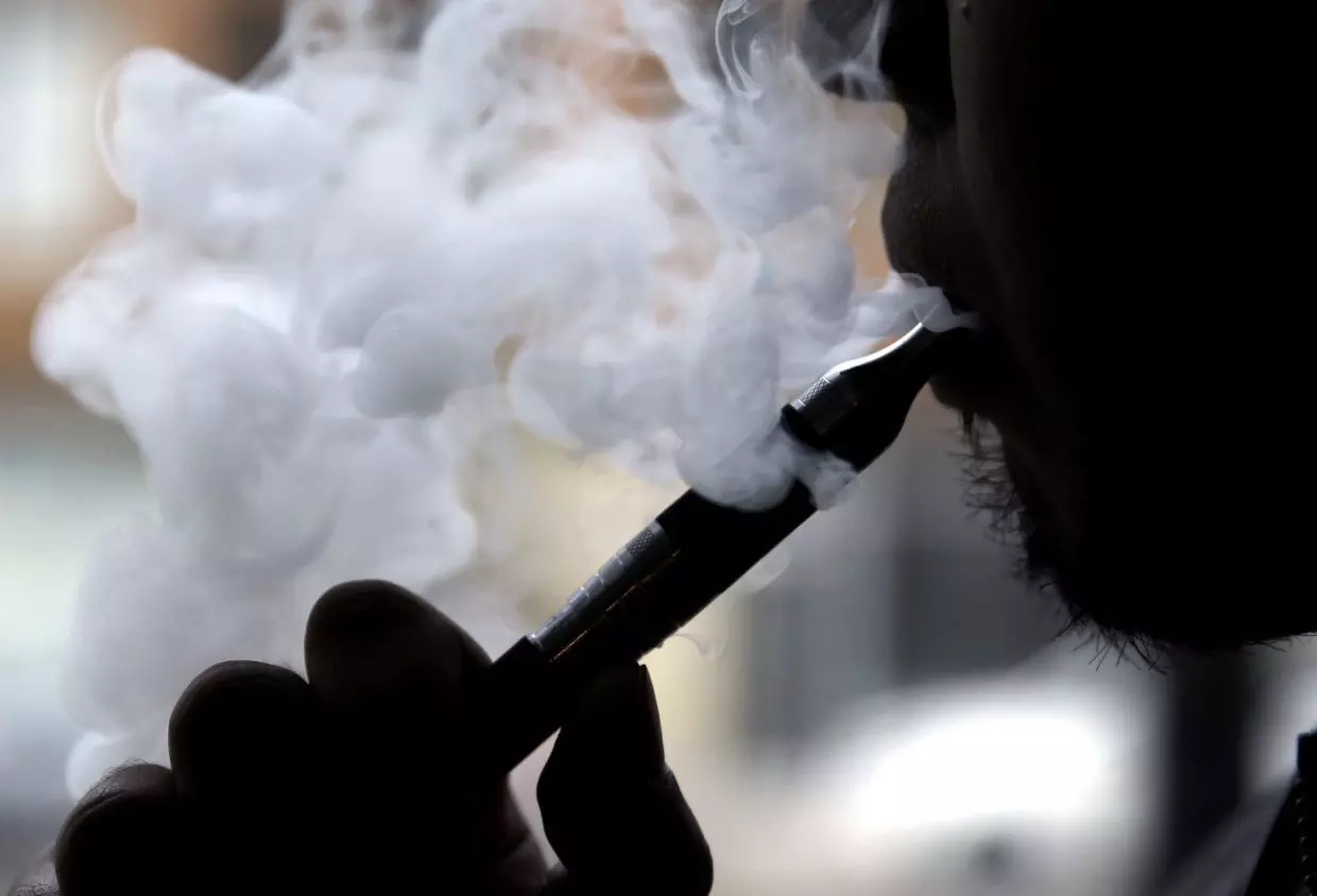 Vietnam expresses alarm over student e-cigarette use