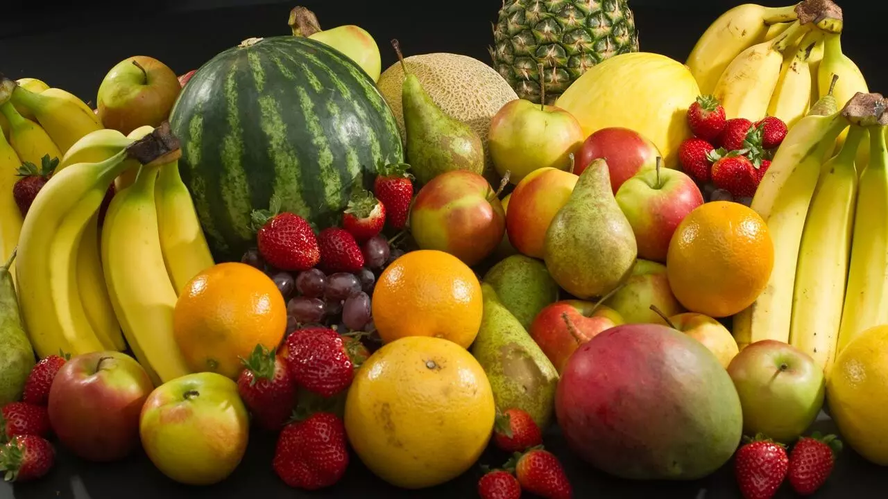 NAFDAC warns against consumption of carbide-ripened fruits