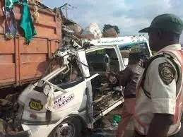 2 die, 8 injured in Lagos-Ibadan expressway accident