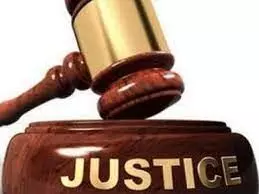 Court jails teenager 12 months for internet fraud