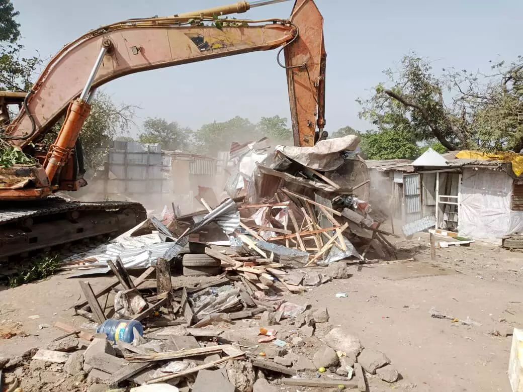 FCTA demolishes popular ‘panteka’ market at Apo-Dutse