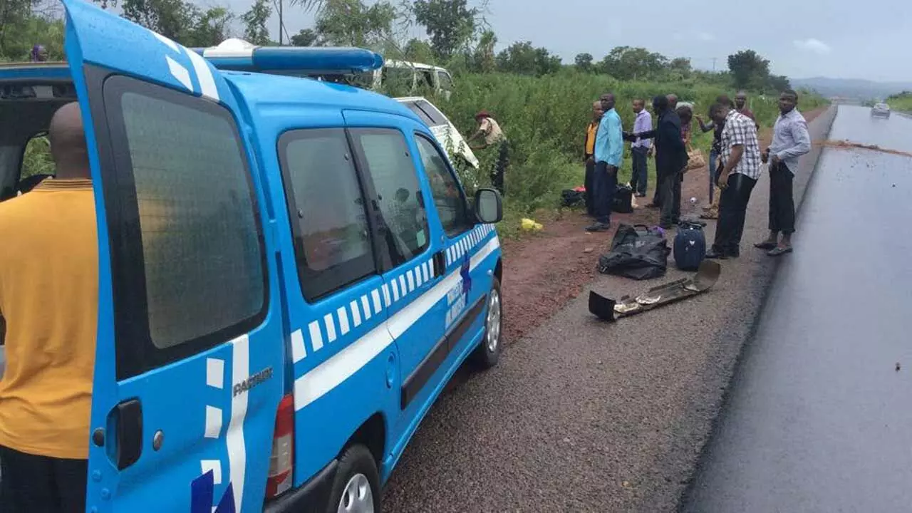 2 die, 8 sustain injuries in Idiroko-Ota road crash