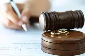 Housewife seeks divorce over husband’s abandonment