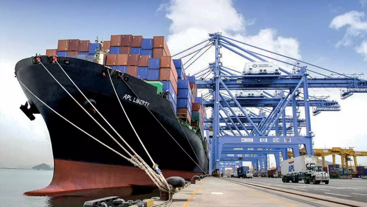 5 vessels berth at Apapa, Tincan Port in Lagos