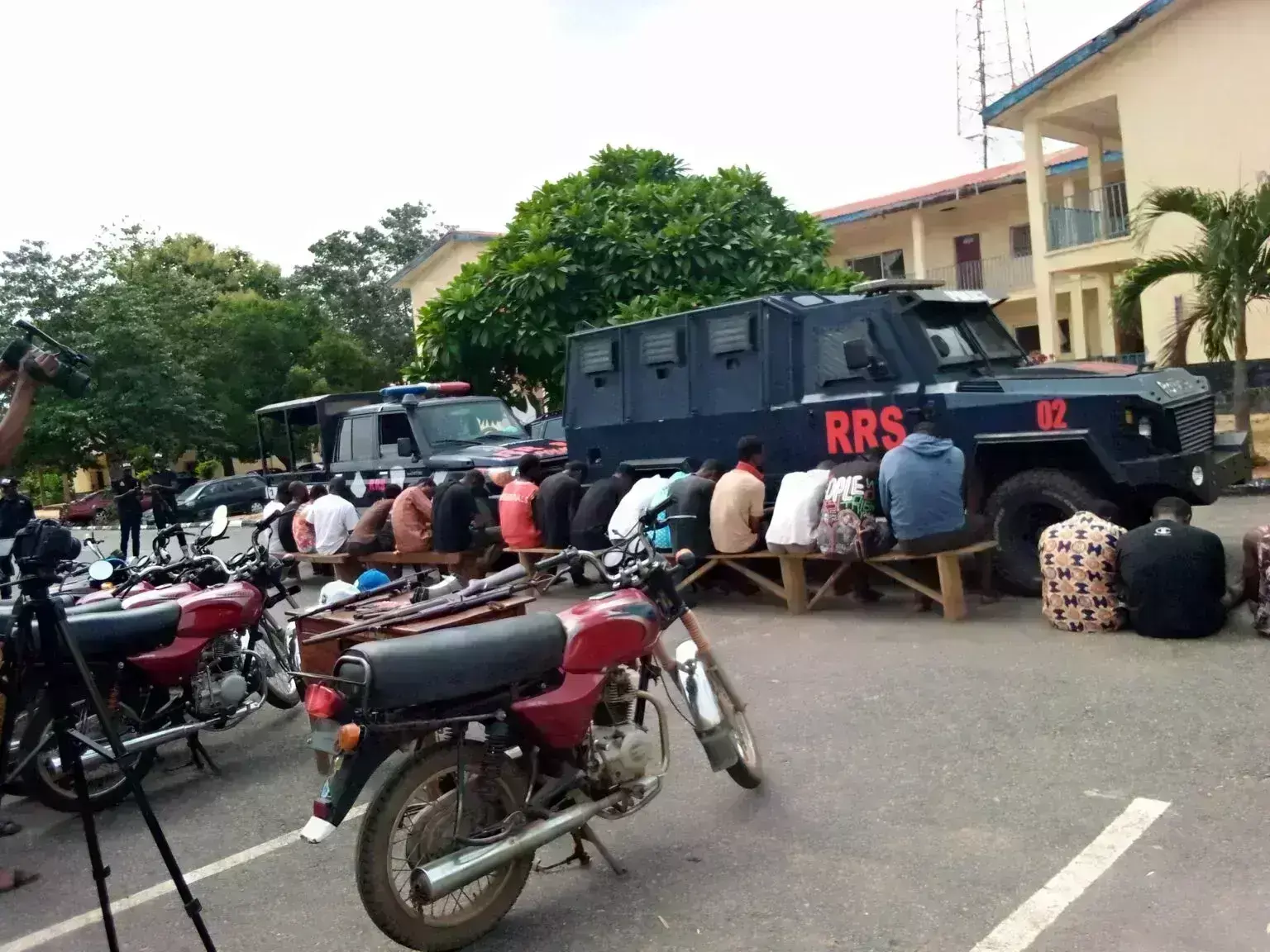 Police arrest 21 suspected armed robbers, cultists in Ekiti