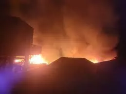 Traders count loses in Karu market fire