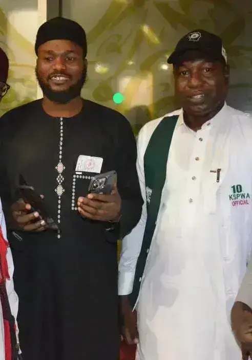 Pilgrim returns missing  phones  worth N4m to owner in Jeddah