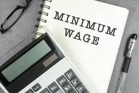 Civil servants enjoin state govts to implement new minimum wage