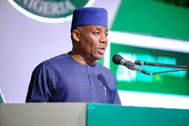 FG cancels foreign trainings for Nigerian scholars – Minister