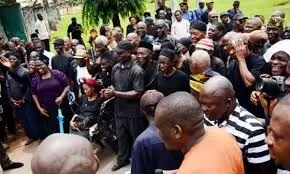 Abia pensioners beg Govt. to clear gratuity in installments