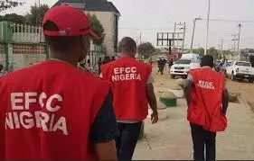 EFCC arrests 23 suspected internet fraudsters