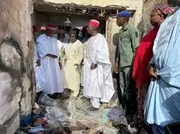 Kano governor distributes N12.7m to 281 fire victims